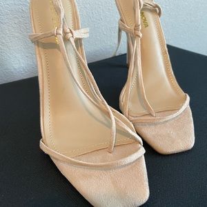 Fashion nova tie up heels